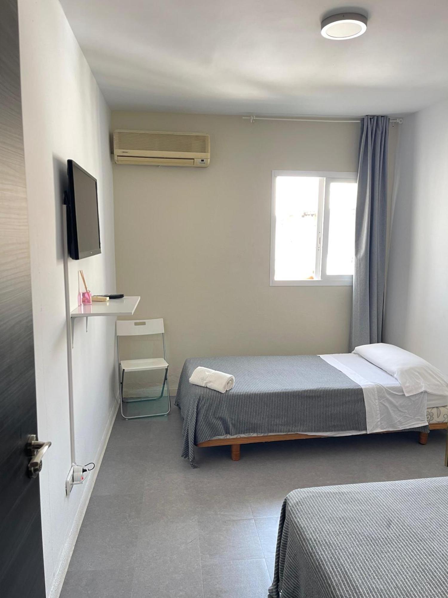 Hostal Santa Calma 마르베야 외부 사진